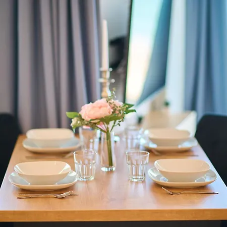 Mira In Infinity - Parking アパート