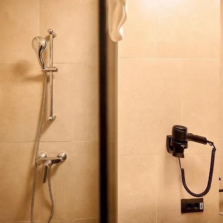 Mira In Infinity - Parking