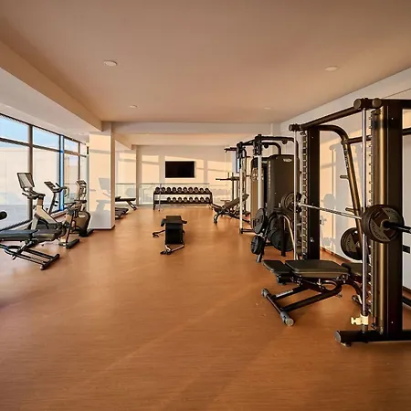 Mira In Infinity - Parking アパート