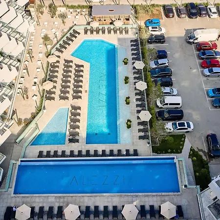 Mira In Infinity - Parking Mamaia